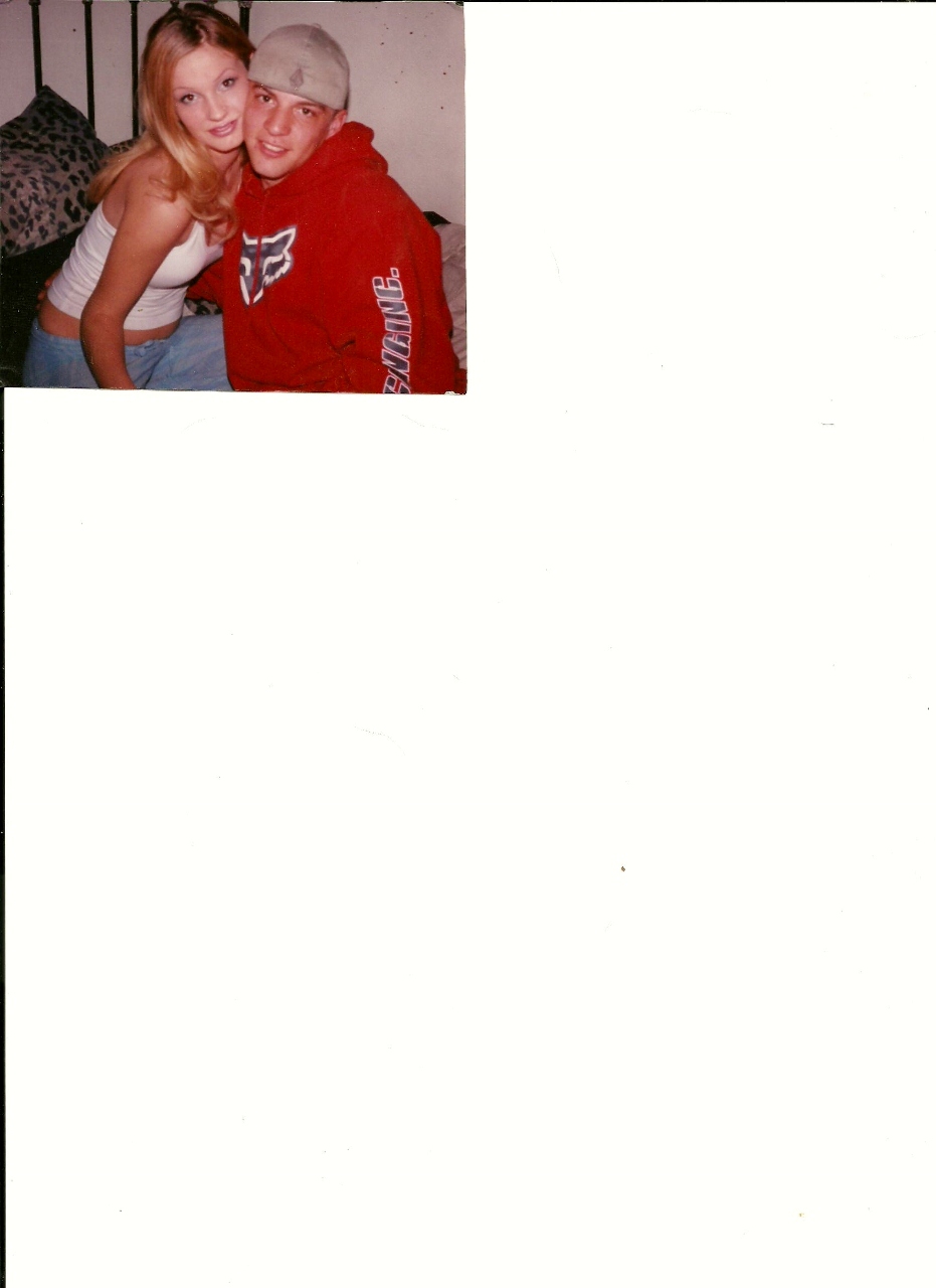 Aly and Kenny Christmas 2002 001 X931x1280X